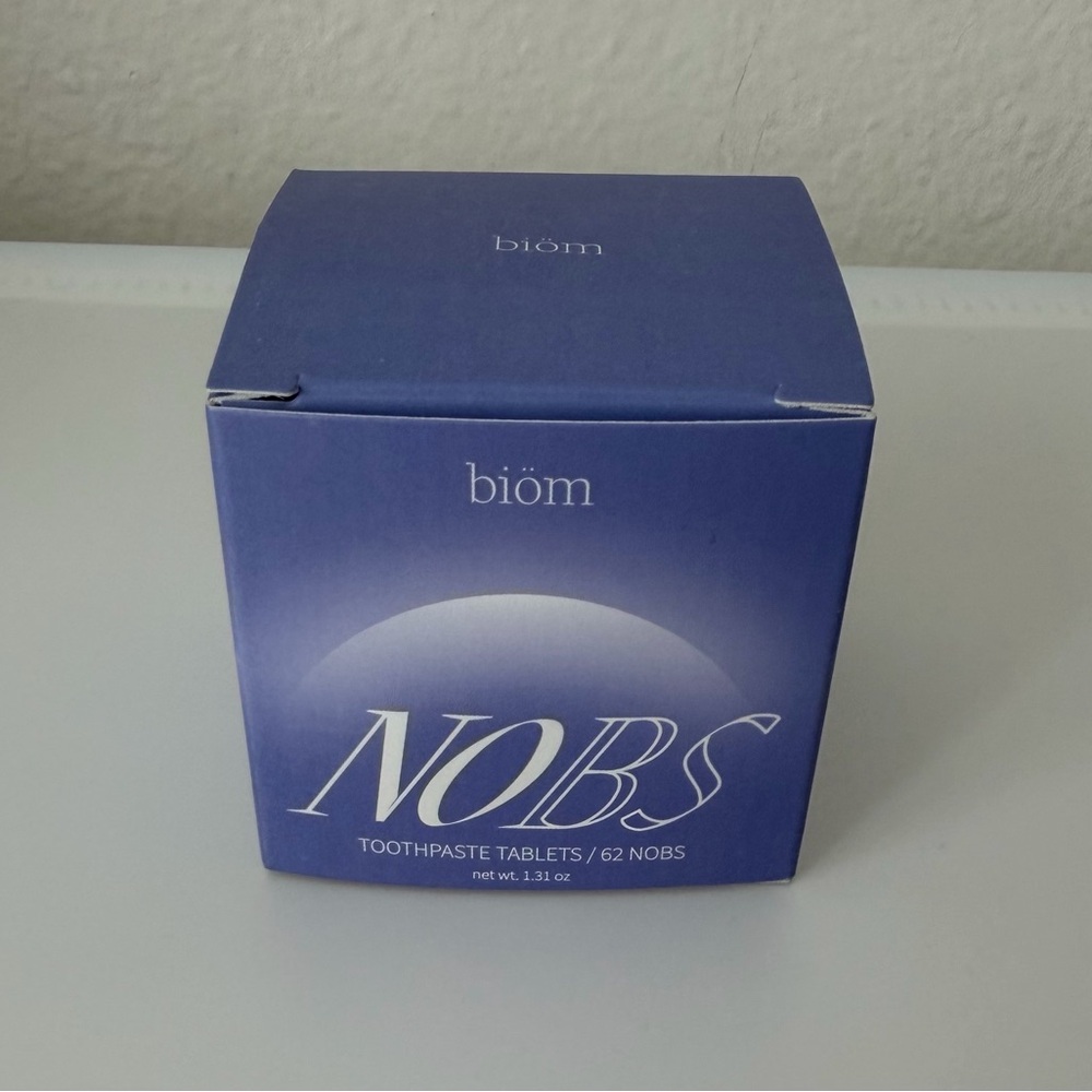 NOBS TOOTHPASTE TABLETS / 62 NOBS - Toothpaste without the BS. Blueberry  - NWT